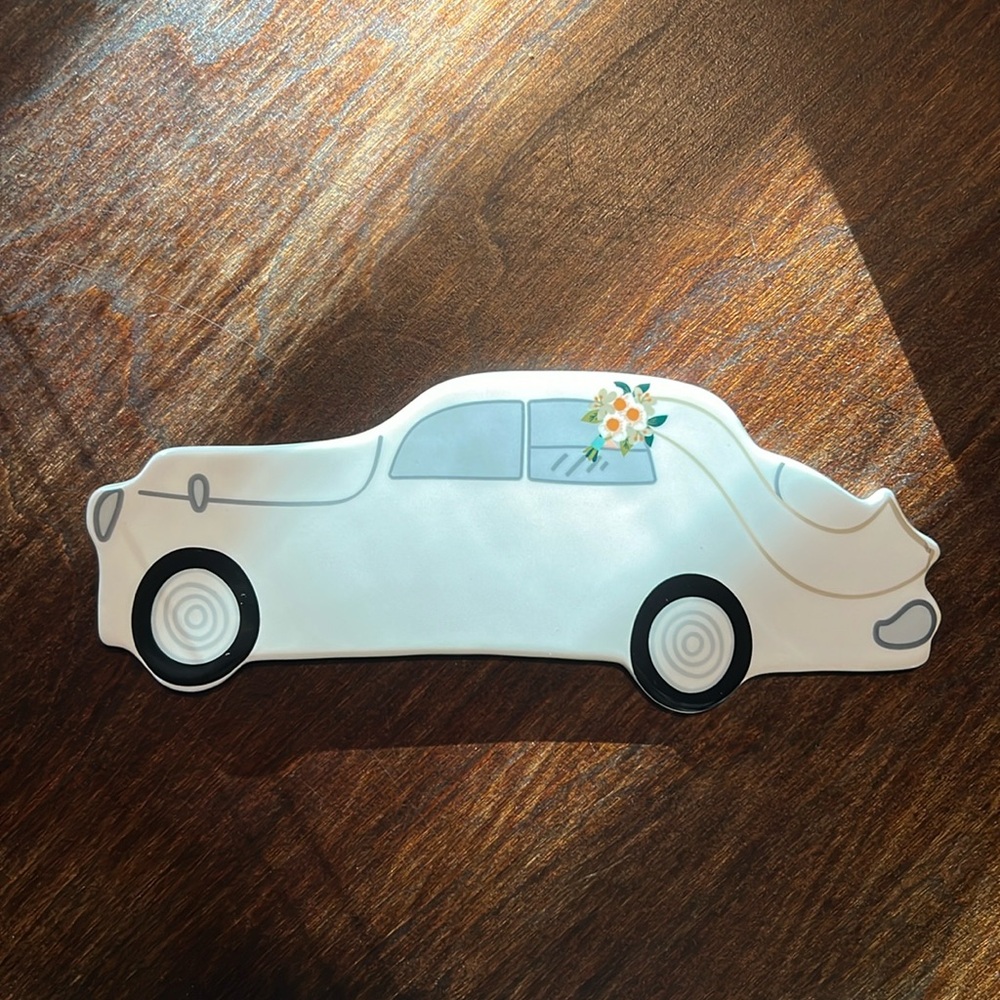 Wedding limo attachment